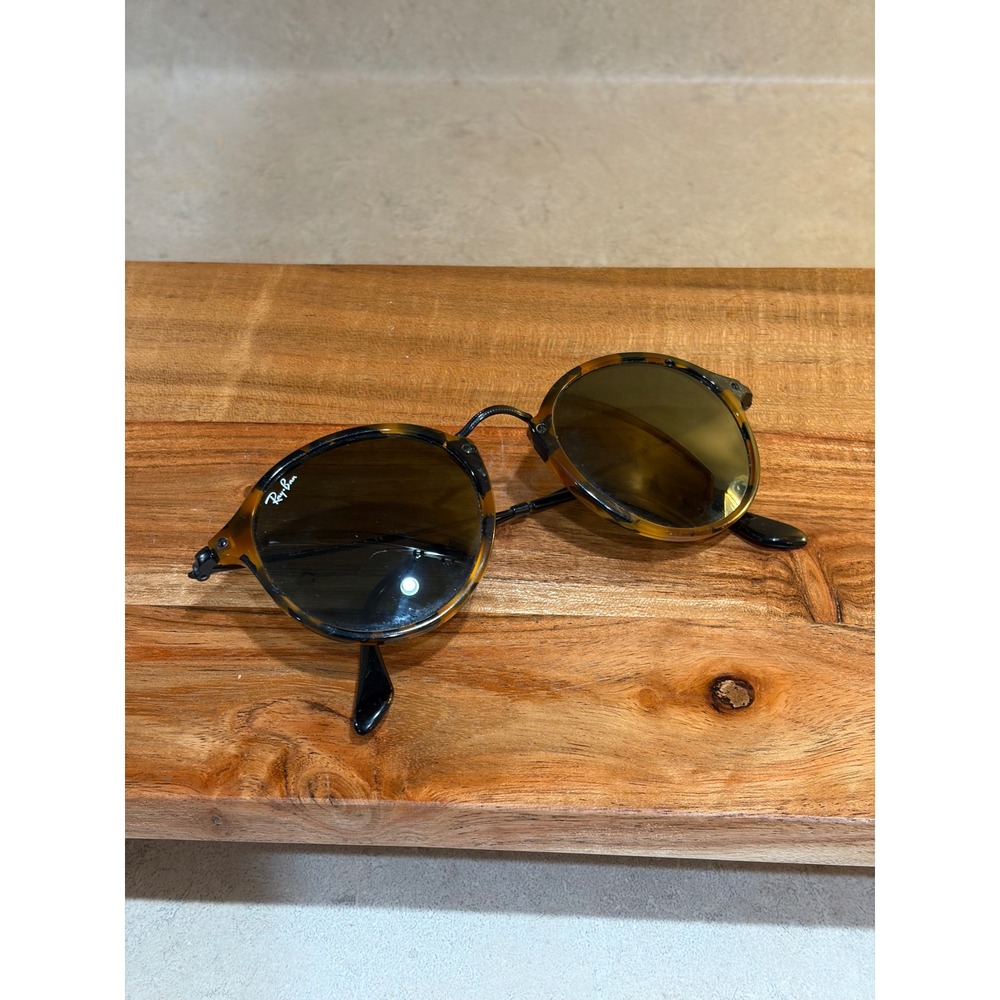 Ray Ban RB2447 49mm Tortoise Round Fleck Sunglasses Made in Italy Boho